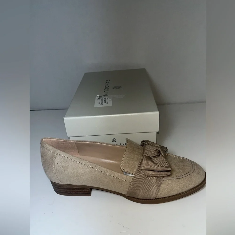 Bandolino Women's Lindio Bow Detail Slip On Loafers size 7